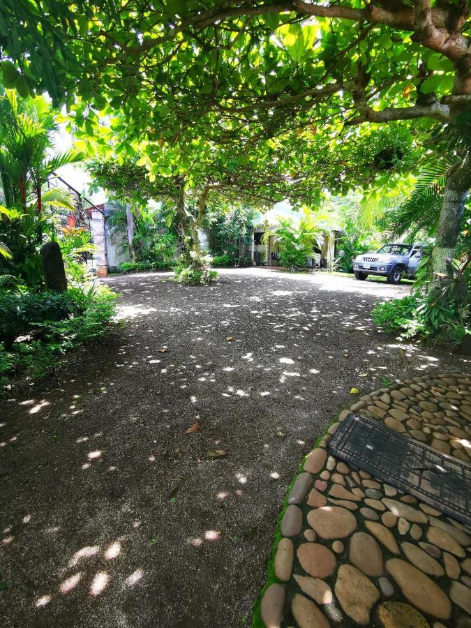 Villa Guarias Пунтаренас Екстер'єр фото